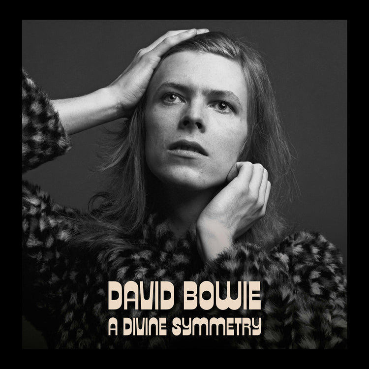 David Bowie - A Divine Symmetry (An alternative journey through Hunky Dory) (())