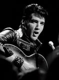 Elvis - '68 Comeback Special: Lost In Hollywood, Rock 'N' Roll Era, TV Sensation, Steve Binder's Vision, Elvis Reborn, The Performance, Ode To Christmas, Career Milestone, Rise Back To The Top & More!