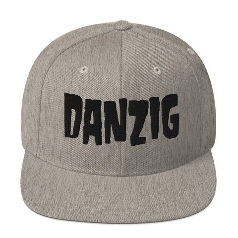 MerchMoment - Danzig Classic Logo Grey Embroidered Snap Back Hat (())